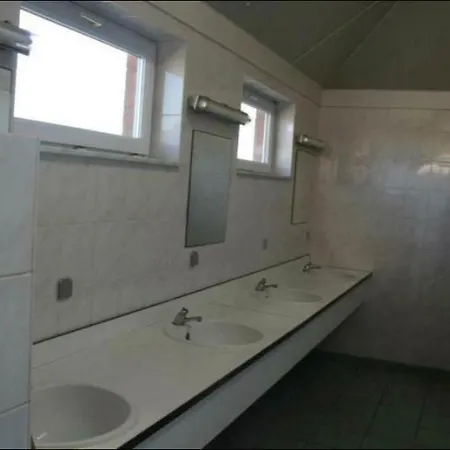 Vacation House Max For 4 Persons, 350 M From The Sea, In Pollentier Park * ミデルケルケ
